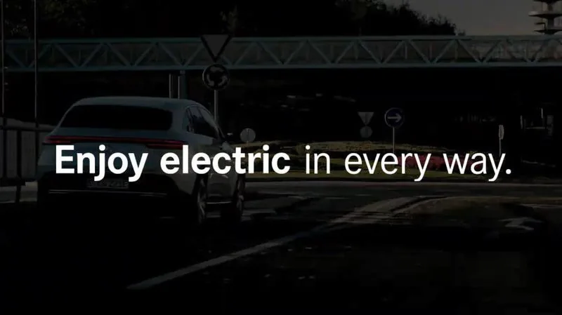 Mercedes-Benz EQ Power PHEV 캠페인 'Enjoy electric' 소재